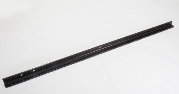 Listwa przenośnika pochyłego gardzieli wzmocniona NEW HOLLAND TC52 TC54 TC5040 TC5050 – 87738093.jpg